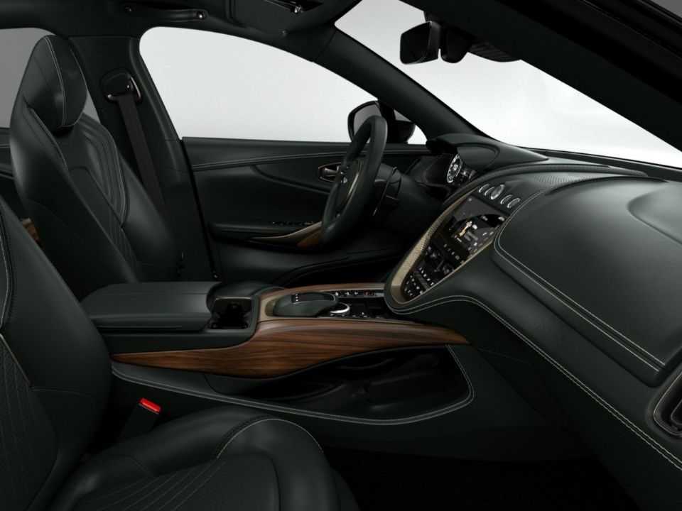 Aston Martin DBX “130 William Adjaye Special Edition”